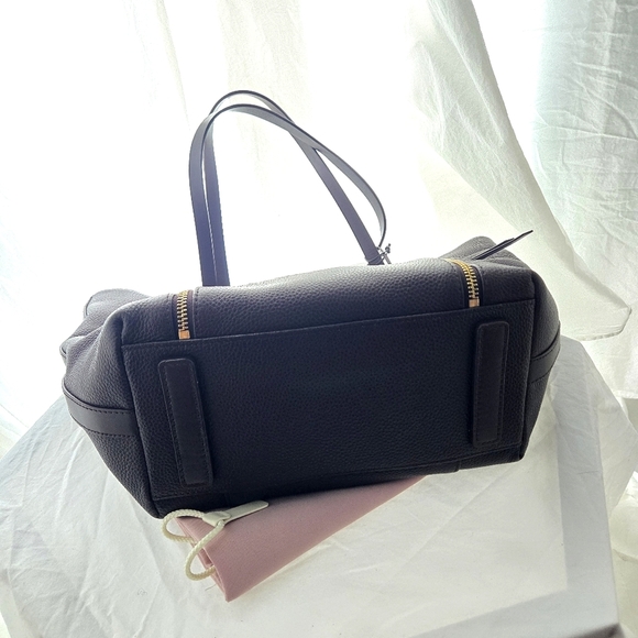 Gorgeous Radley London Tote EUC - Picture 6 of 16